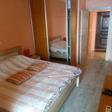 Apartment Sea Space Dobra Voda Eksteriør bilde
